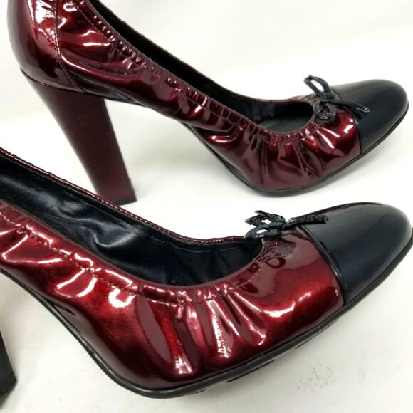 BCBGirls Dark Red Leather Ballet Pumps Round Toe Elastic Pumps Women's Size 9 - Picture 1 of 13
